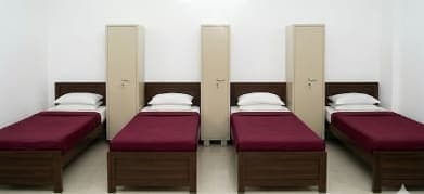 Vasantha Lakshmi PG - Four Sharing Hostel Room